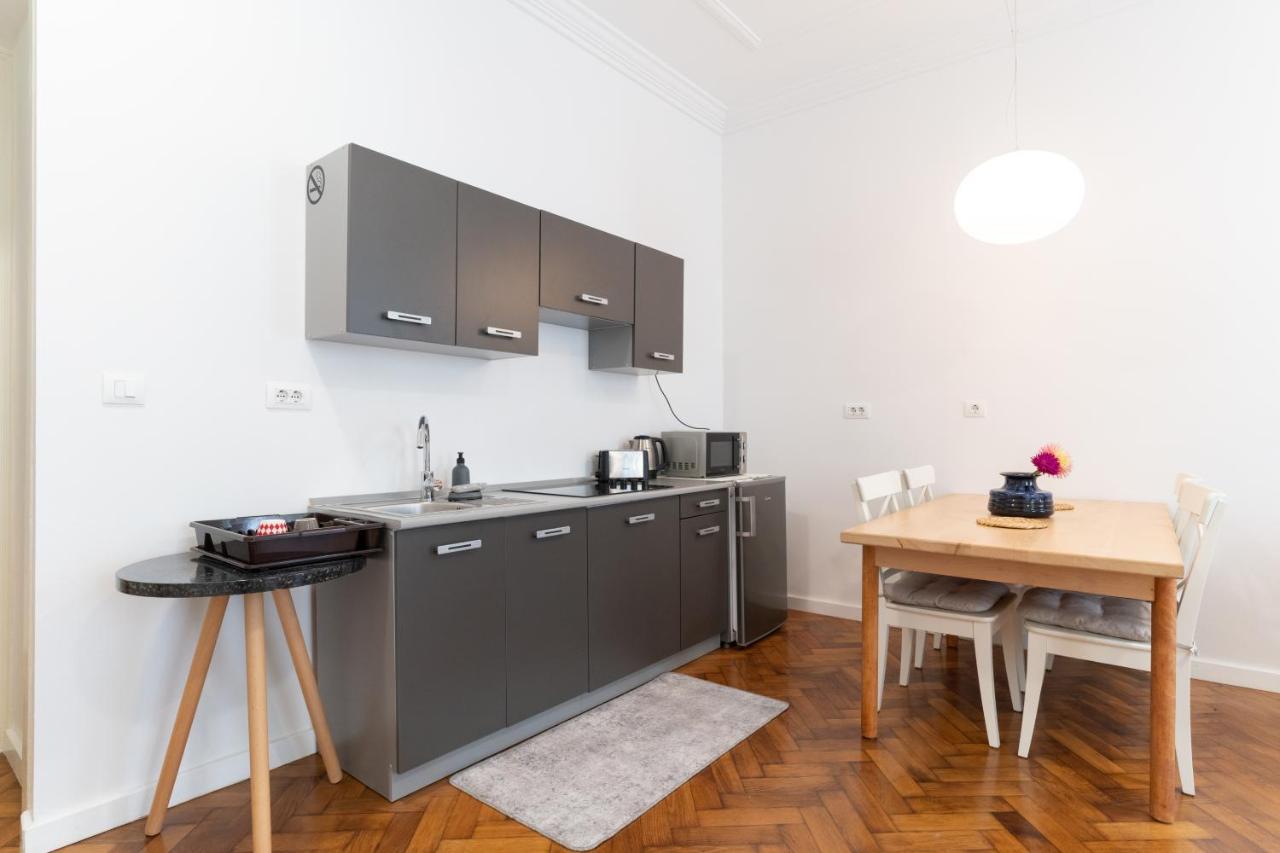 Mimi Carera Apartment & Room Rovinj Eksteriør bilde